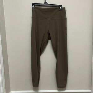 Lululemon cropped leggings